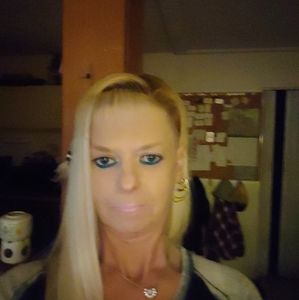 Meet your Posher, Regina